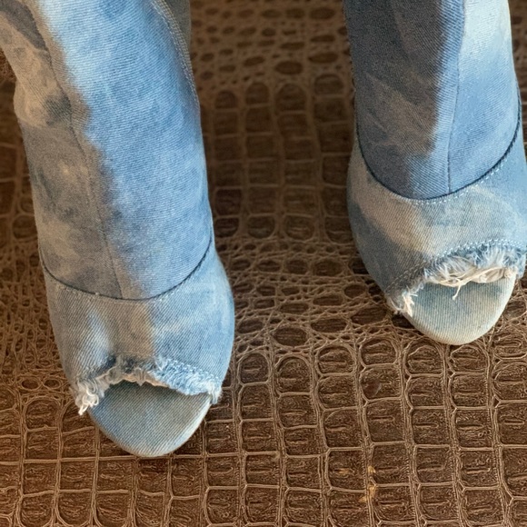 COPY - Knee high open toe boots - Picture 5 of 10